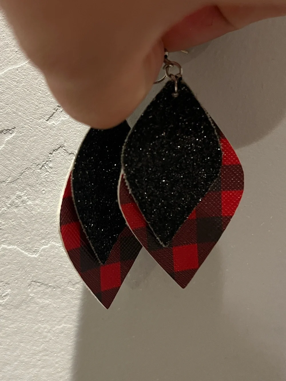 Stylish Buffalo Plaid & Black Glitter Leaf Drop Earrings - Faux Leather